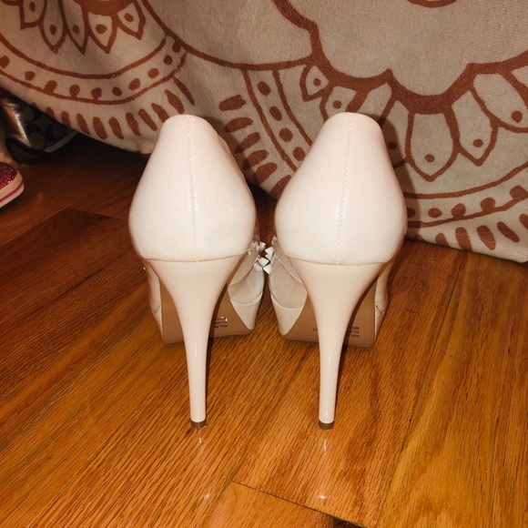 Quipid Peep Toe Spiked Heel - Picture 3 of 5